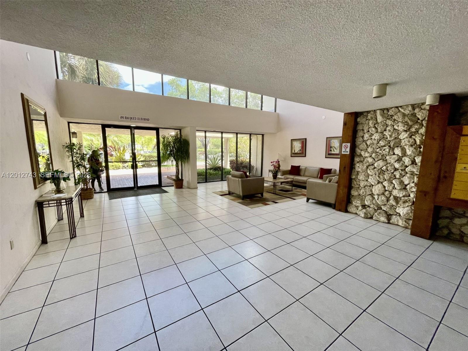 491 Racquet Club Rd #303, Weston FL 33326