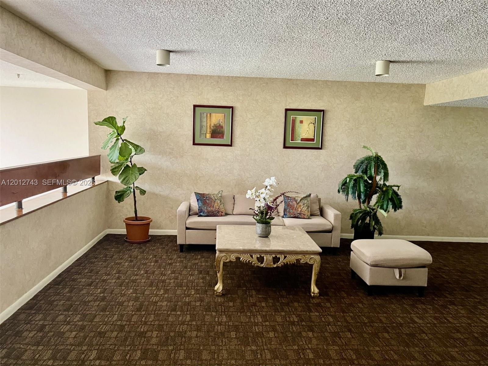 491 Racquet Club Rd #303, Weston FL 33326