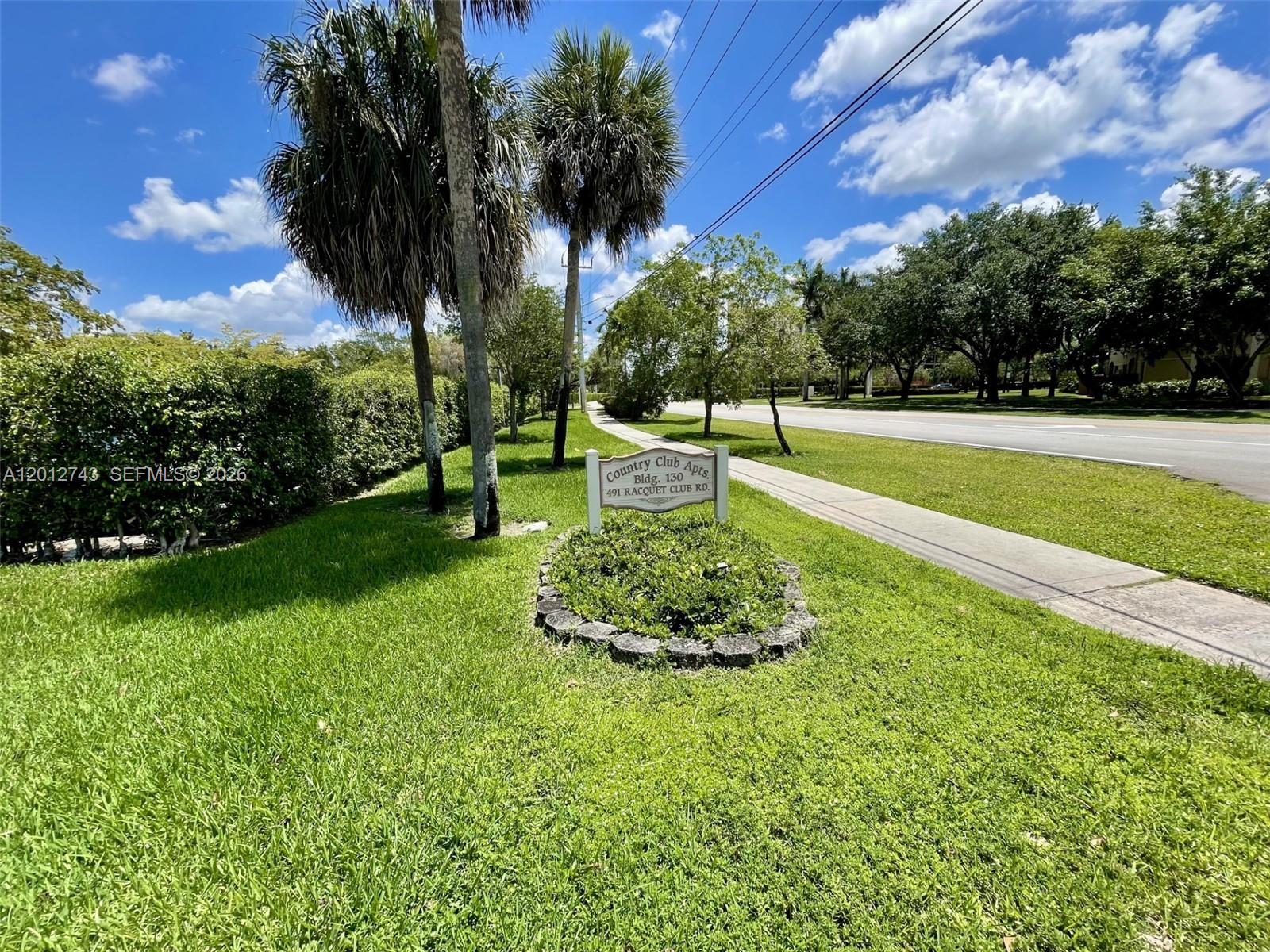 491 Racquet Club Rd #303, Weston FL 33326