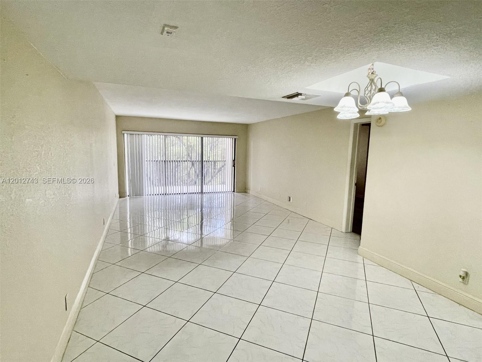 491 Racquet Club Rd #303, Weston FL 33326