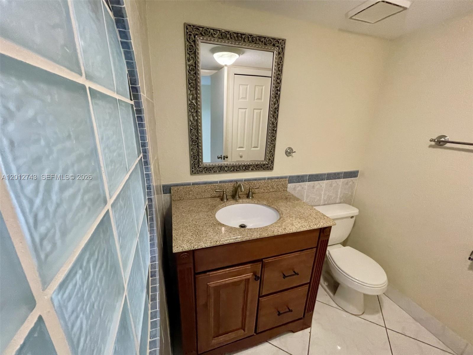 491 Racquet Club Rd #303, Weston FL 33326