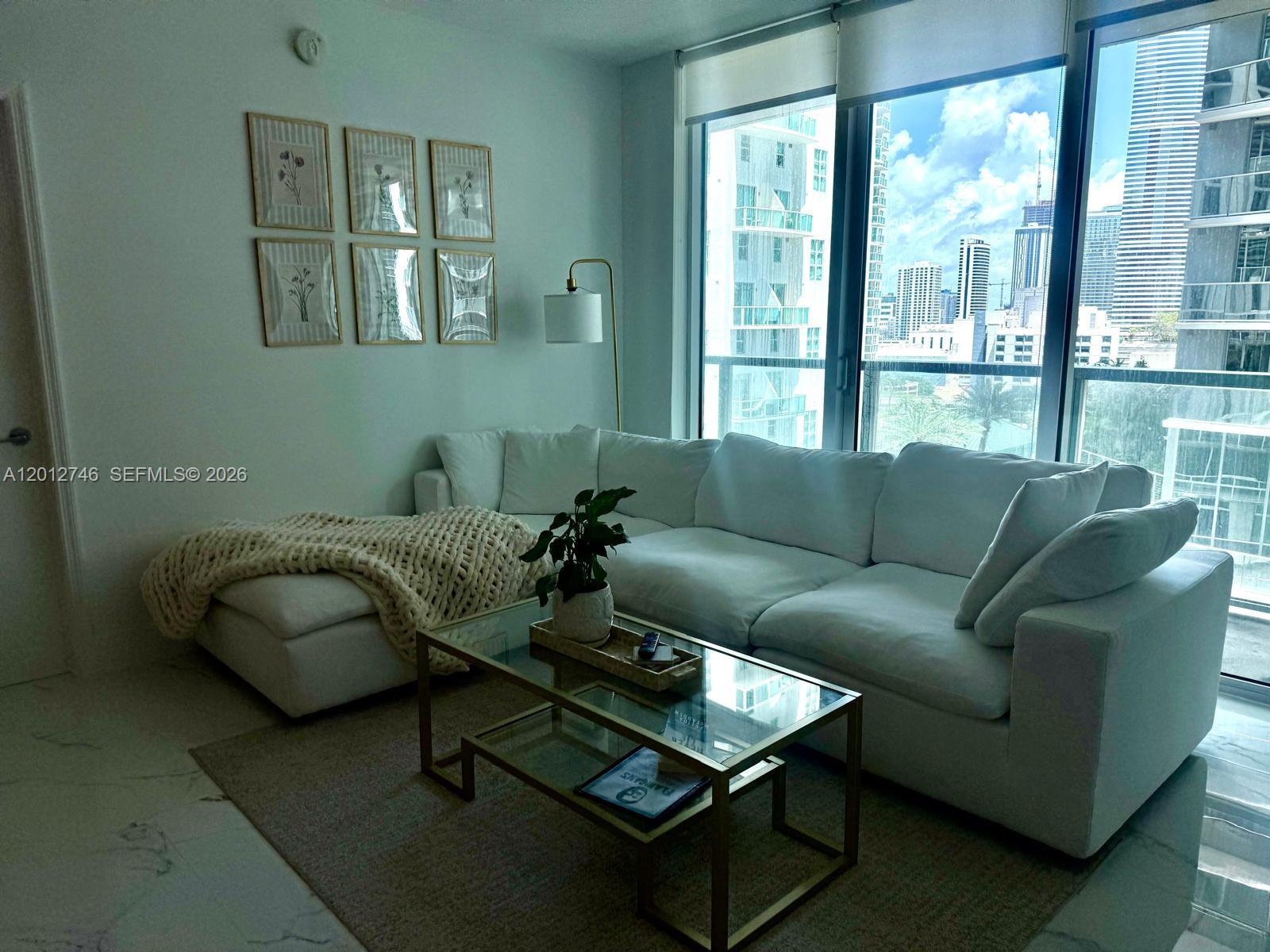 55 SE 6th St #1603, Miami FL 33131