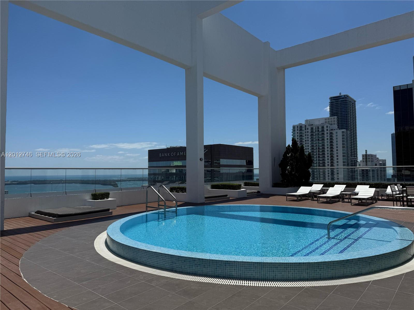 55 SE 6th St #1603, Miami FL 33131