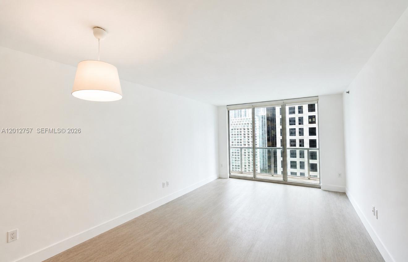 500 Brickell Ave #2904, Miami FL 33131
