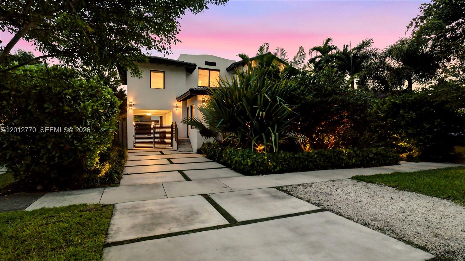 436 NE 88th St, El Portal FL 33138