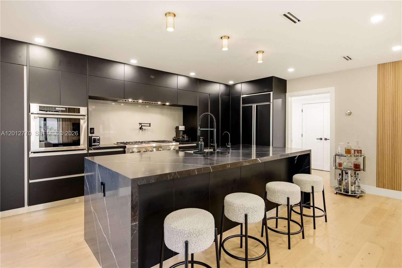436 NE 88th St, El Portal FL 33138
