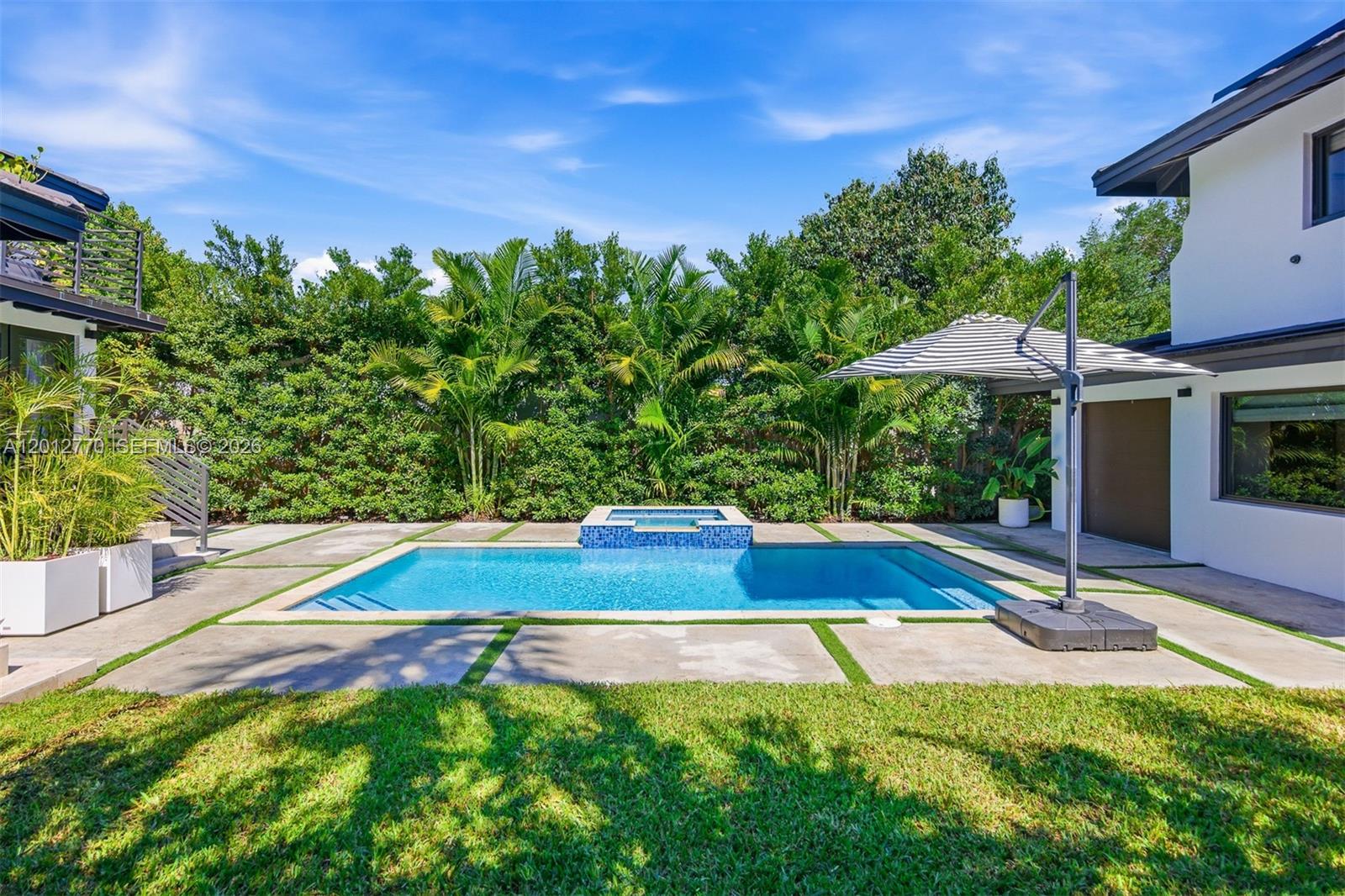 436 NE 88th St, El Portal FL 33138