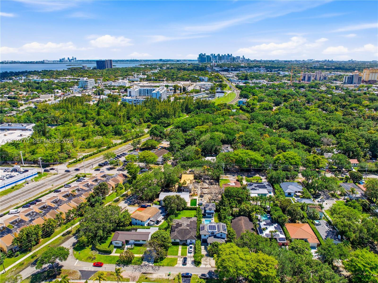 436 NE 88th St, El Portal FL 33138