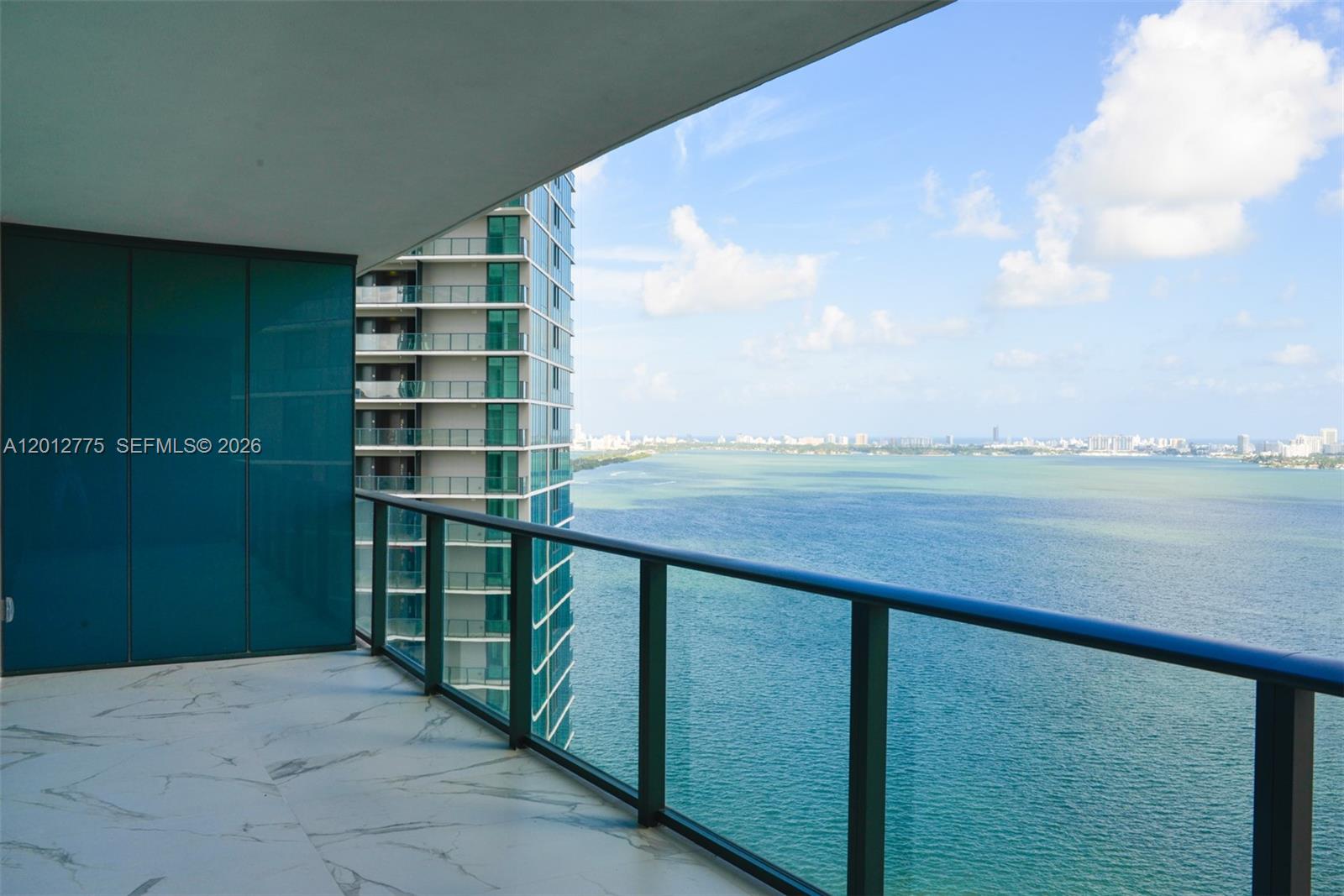 650 NE 32nd St #2804, Miami FL 33137