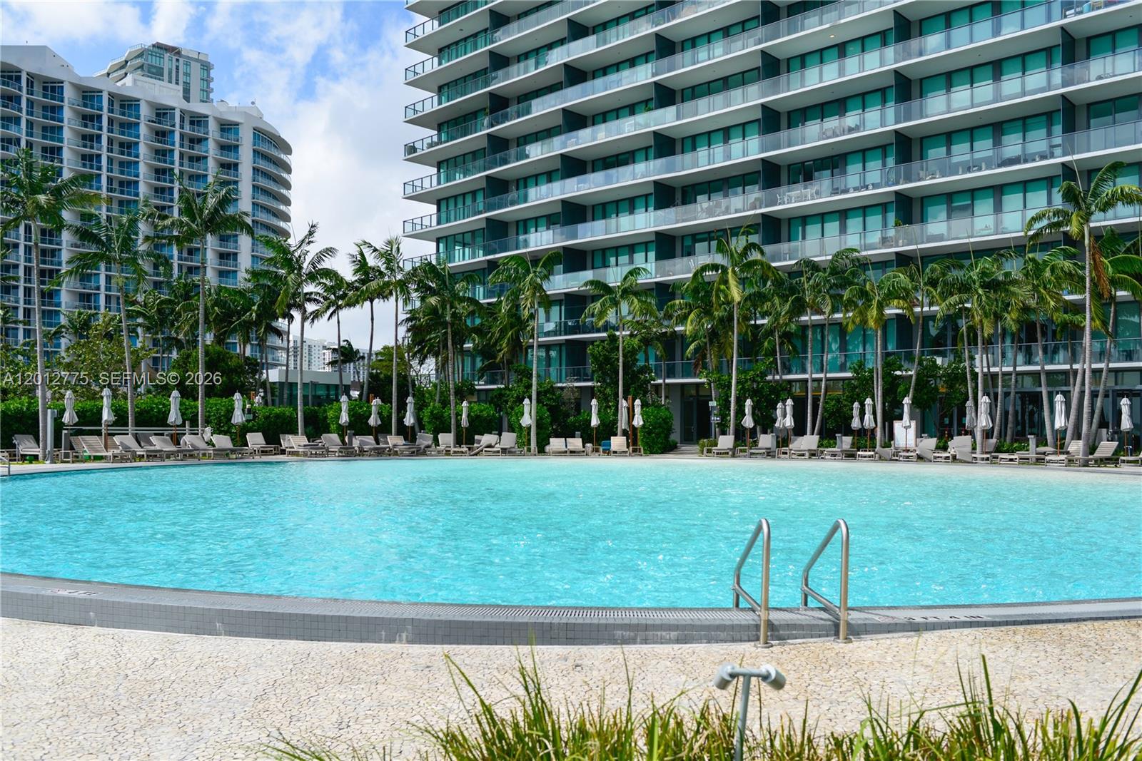 650 NE 32nd St #2804, Miami FL 33137
