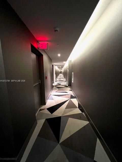 17111 Biscayne Blvd #2102, North Miami Beach FL 33160