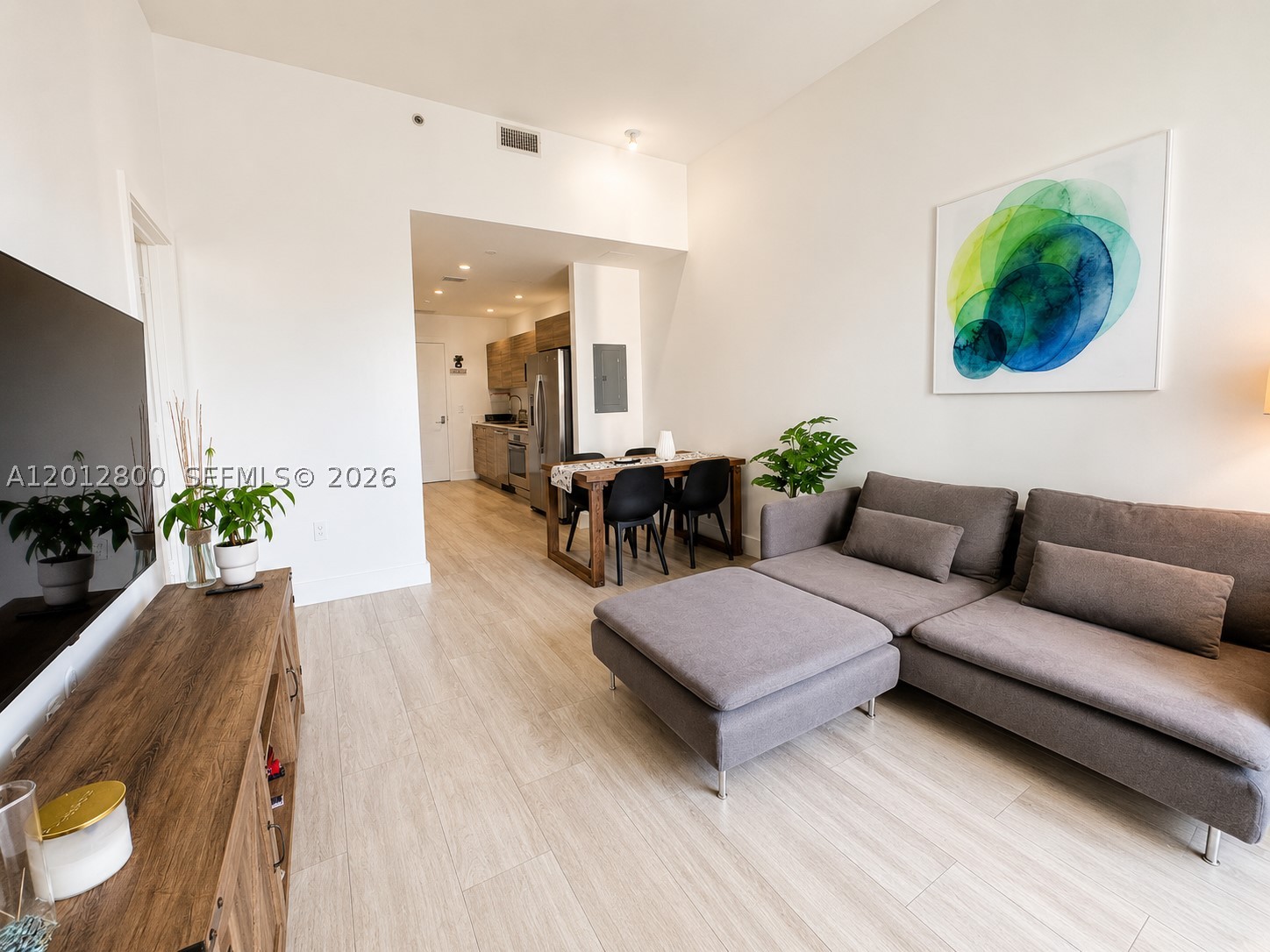 121 NE 34th St #L601, Miami FL 33137