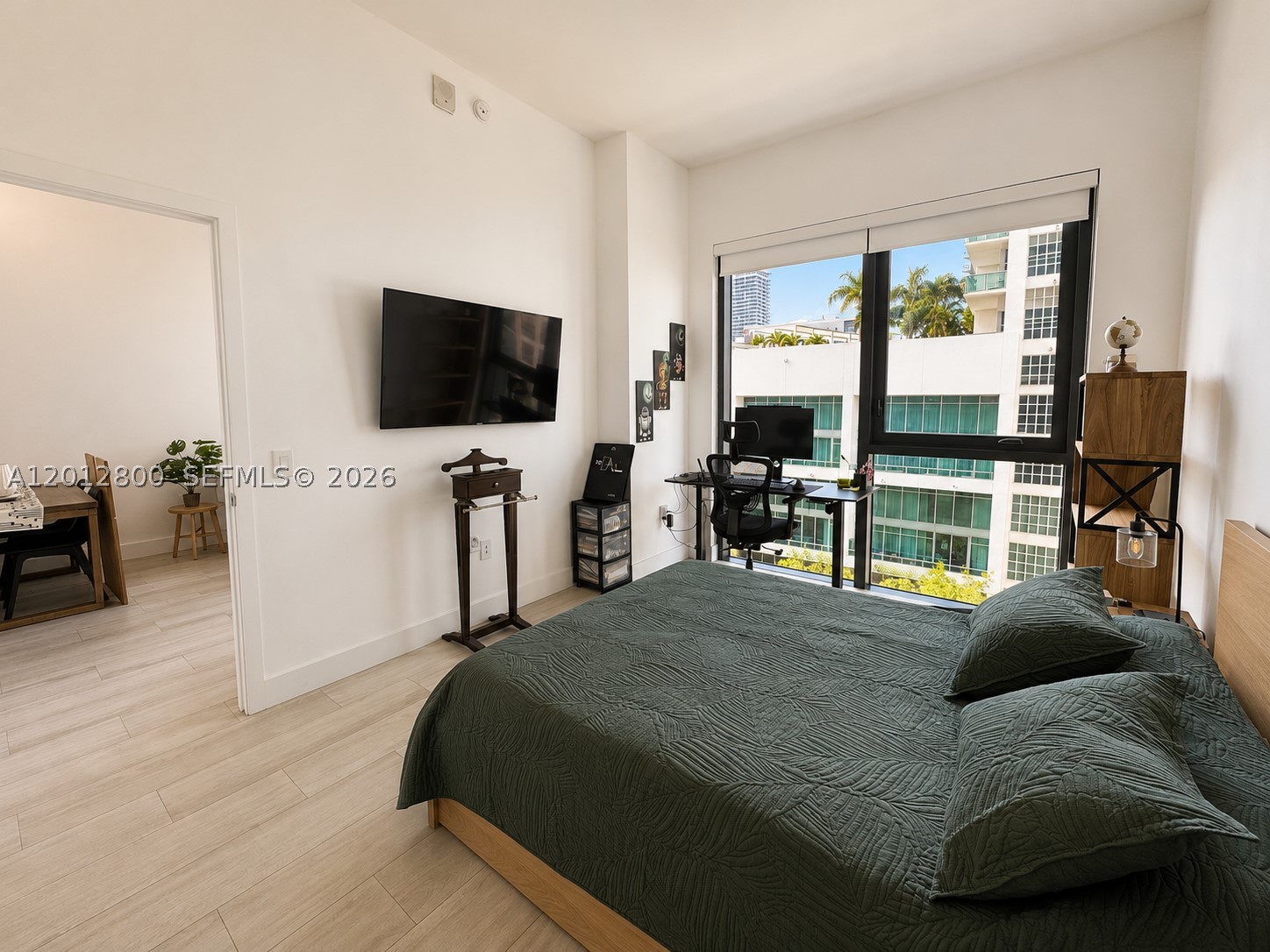 121 NE 34th St #L601, Miami FL 33137