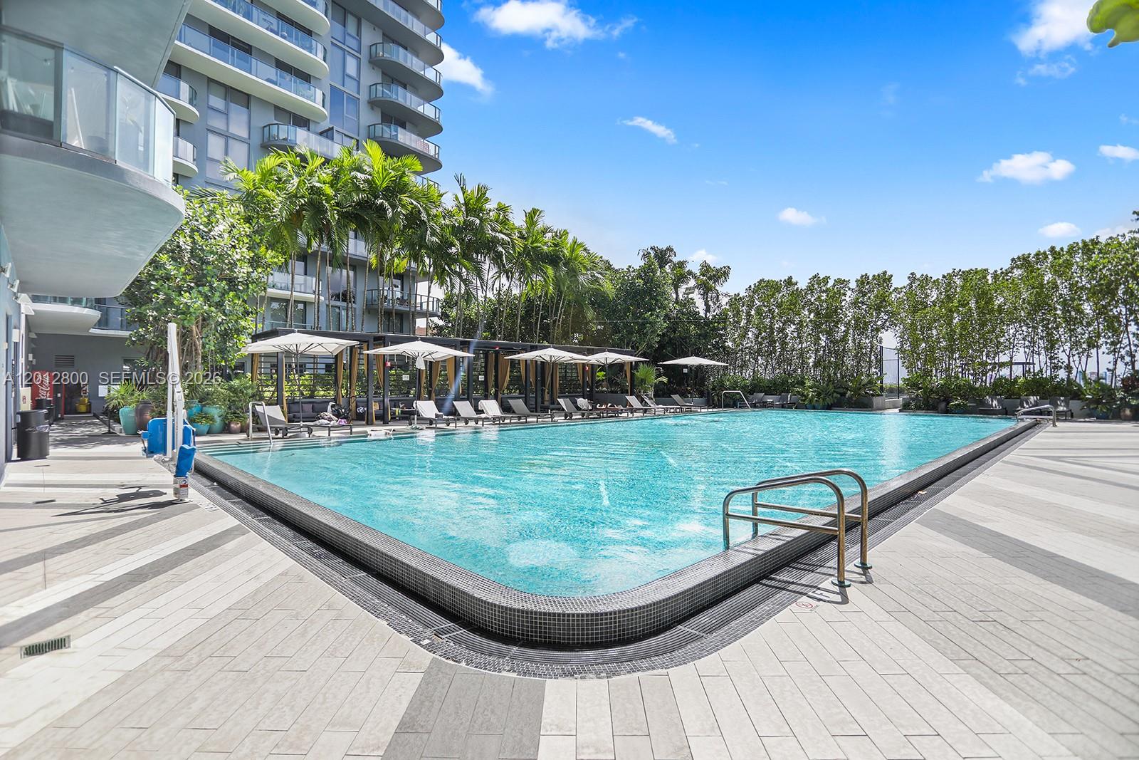 121 NE 34th St #L601, Miami FL 33137