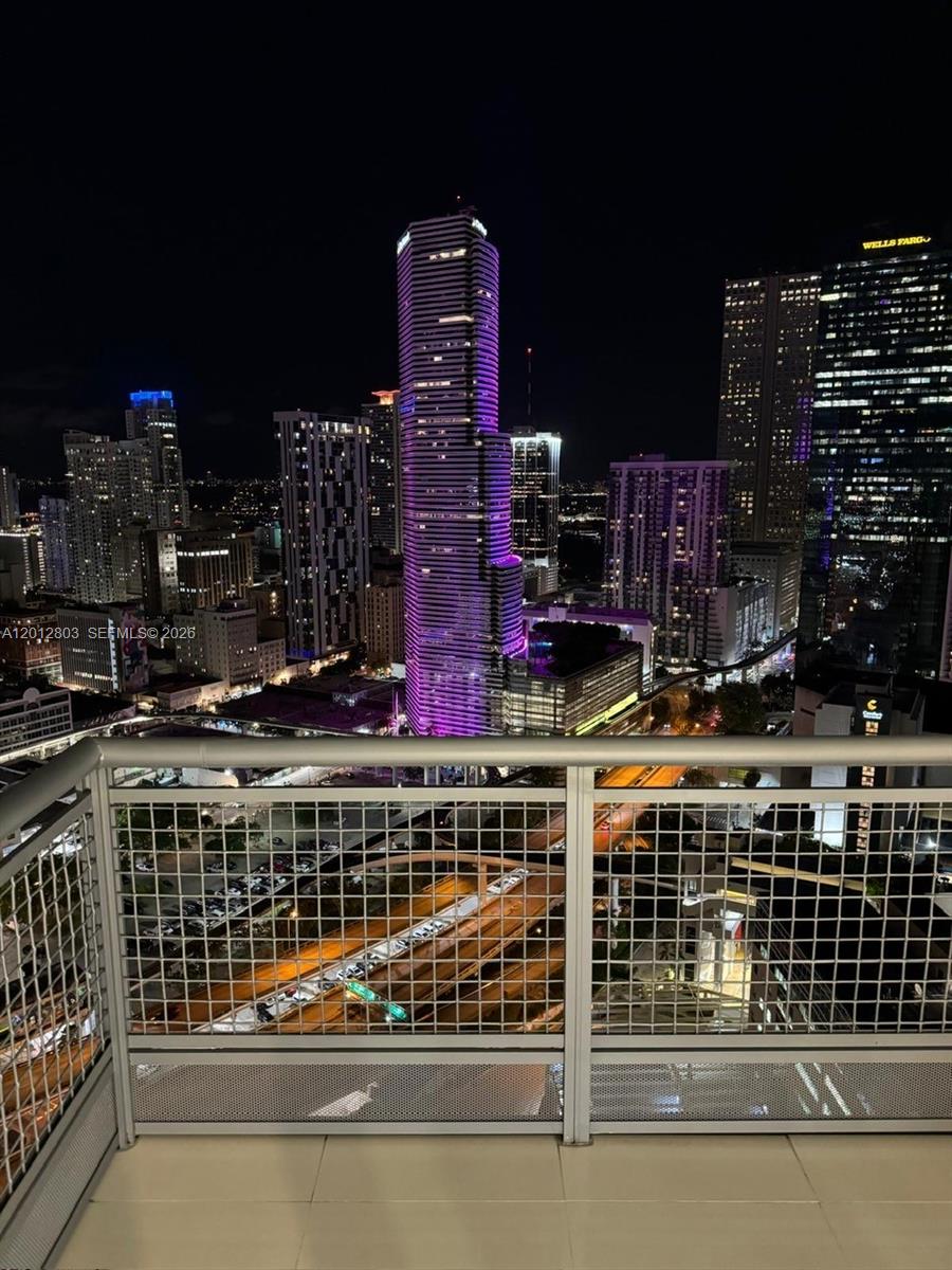 350 S Miami Ave #3509, Miami FL 33130