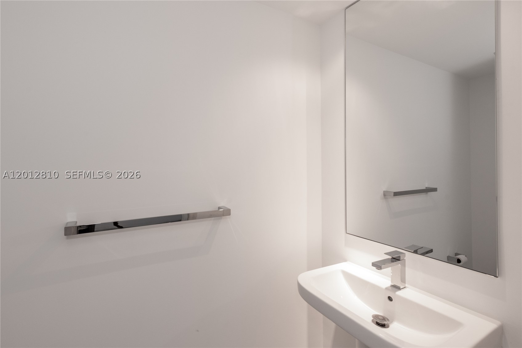 801 S Miami Ave #1602, Miami FL 33130