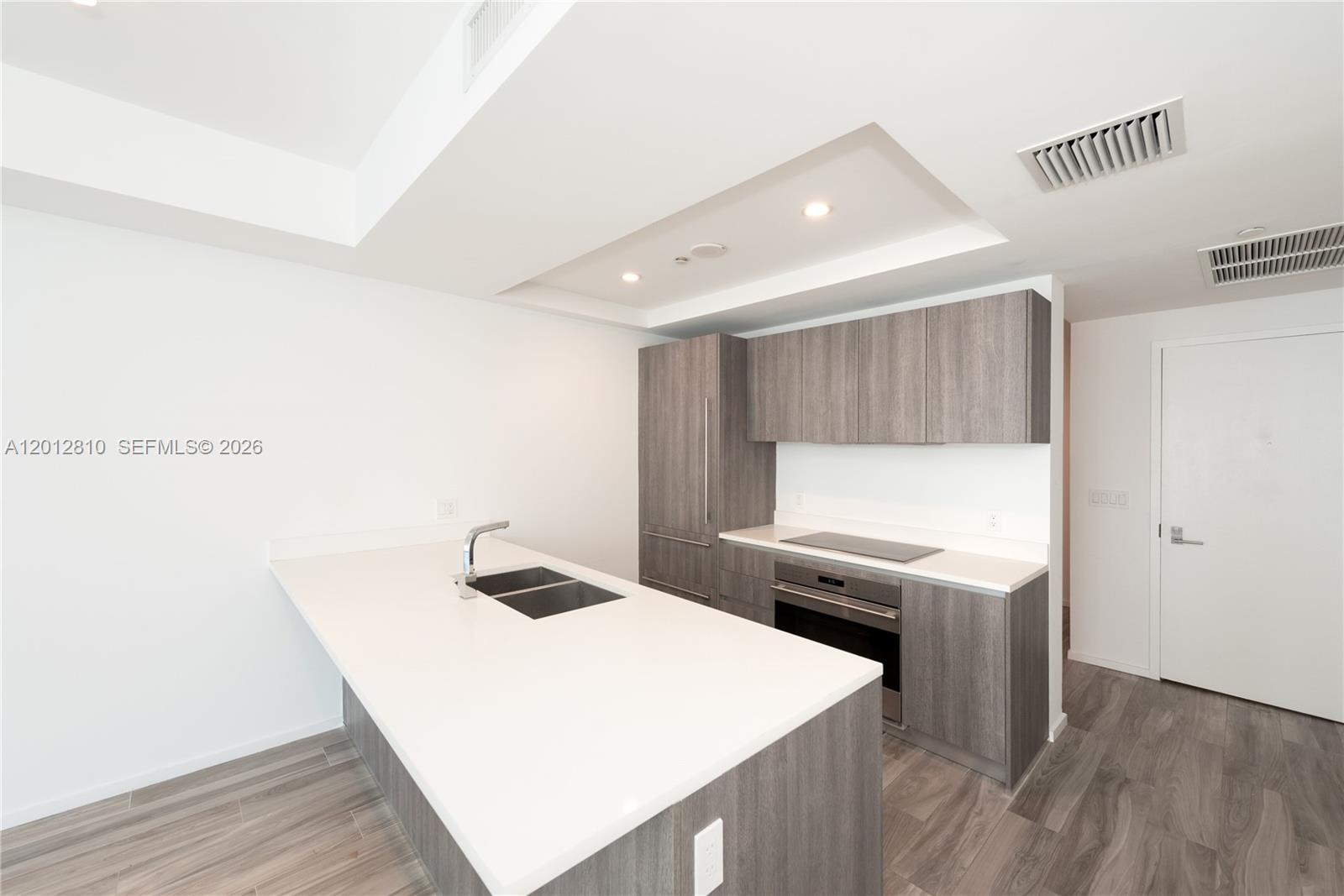 801 S Miami Ave #1602, Miami FL 33130