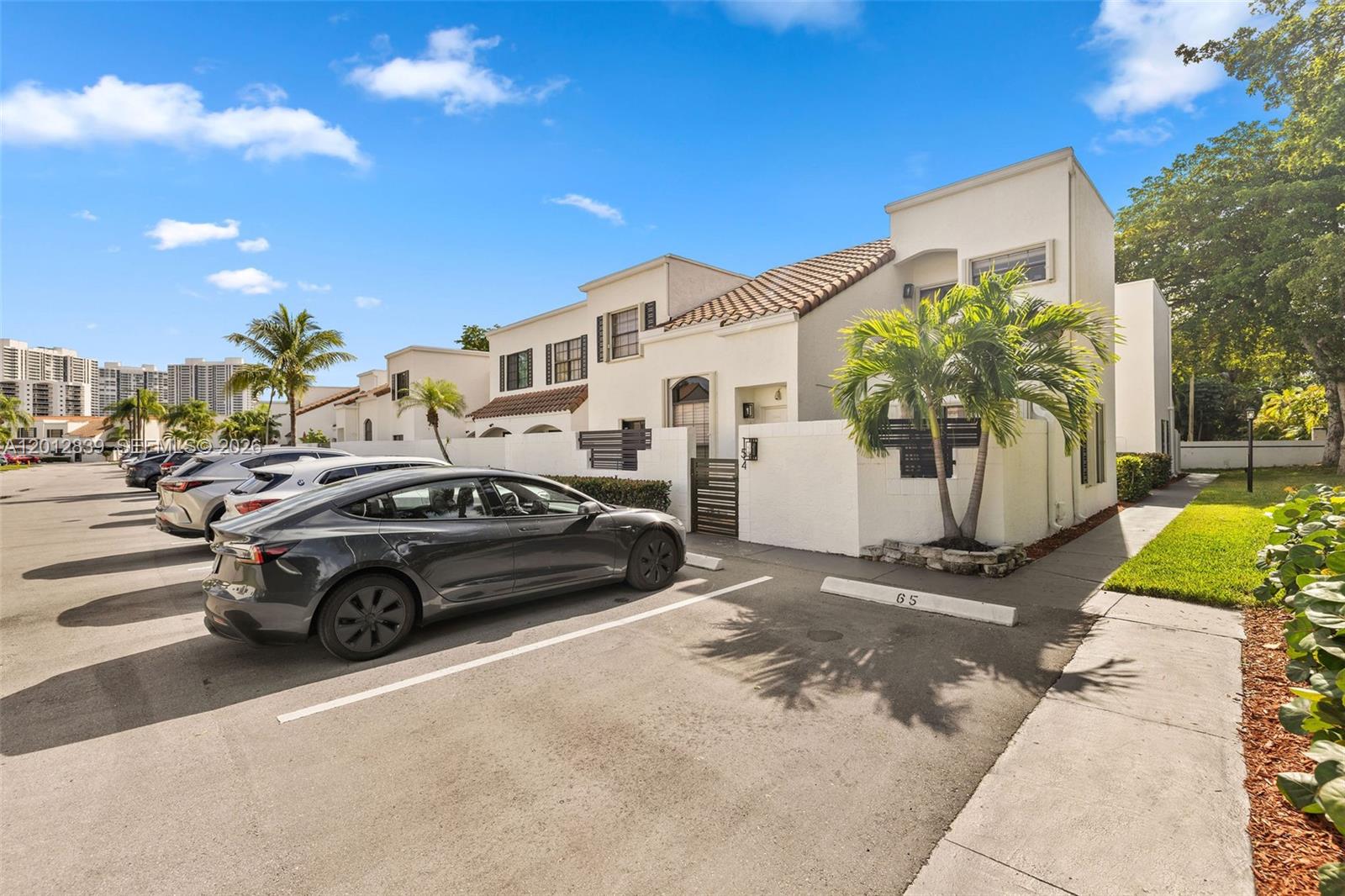21216 Harbor Way #158-15, Aventura FL 33180