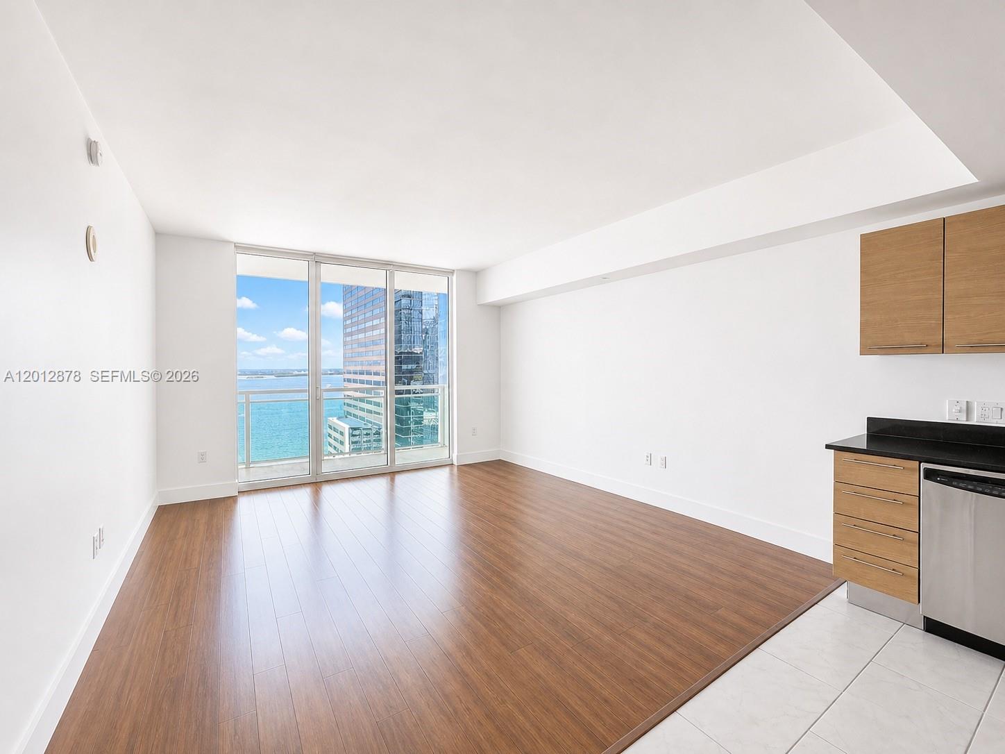 951 Brickell Ave #2208, Miami FL 33131