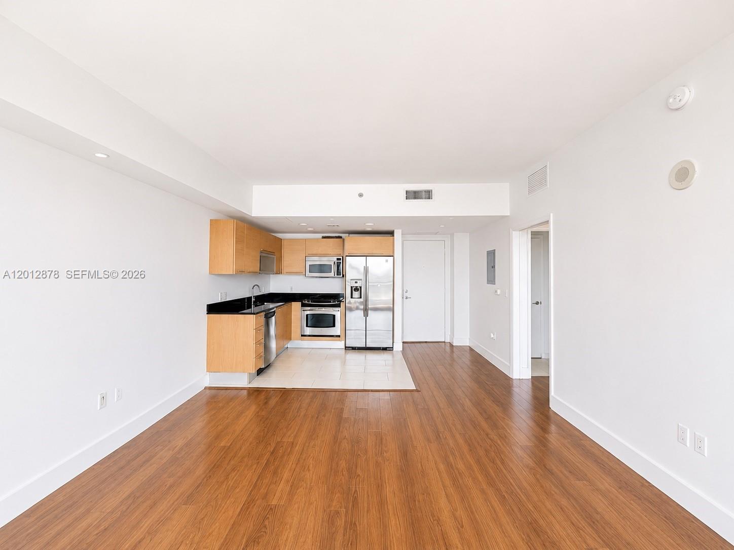 951 Brickell Ave #2208, Miami FL 33131