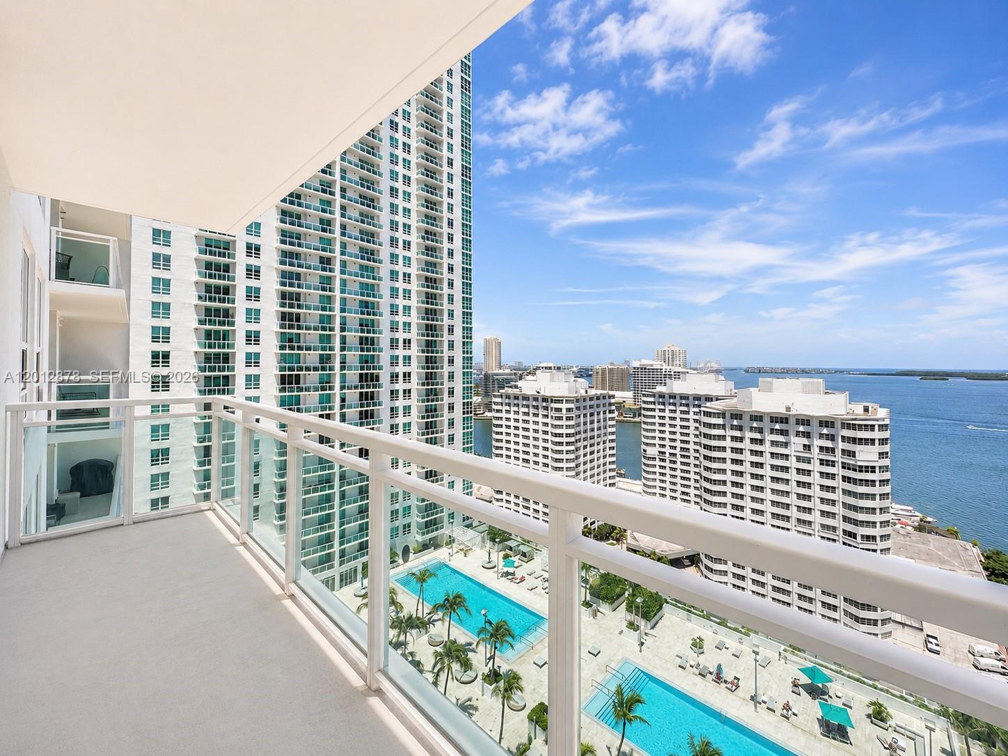 951 Brickell Ave #2208, Miami FL 33131