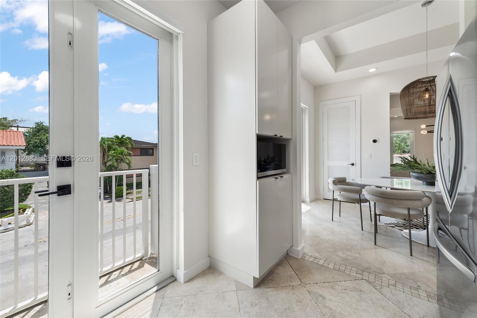 349 Madeira Ave #349, Coral Gables FL 33134