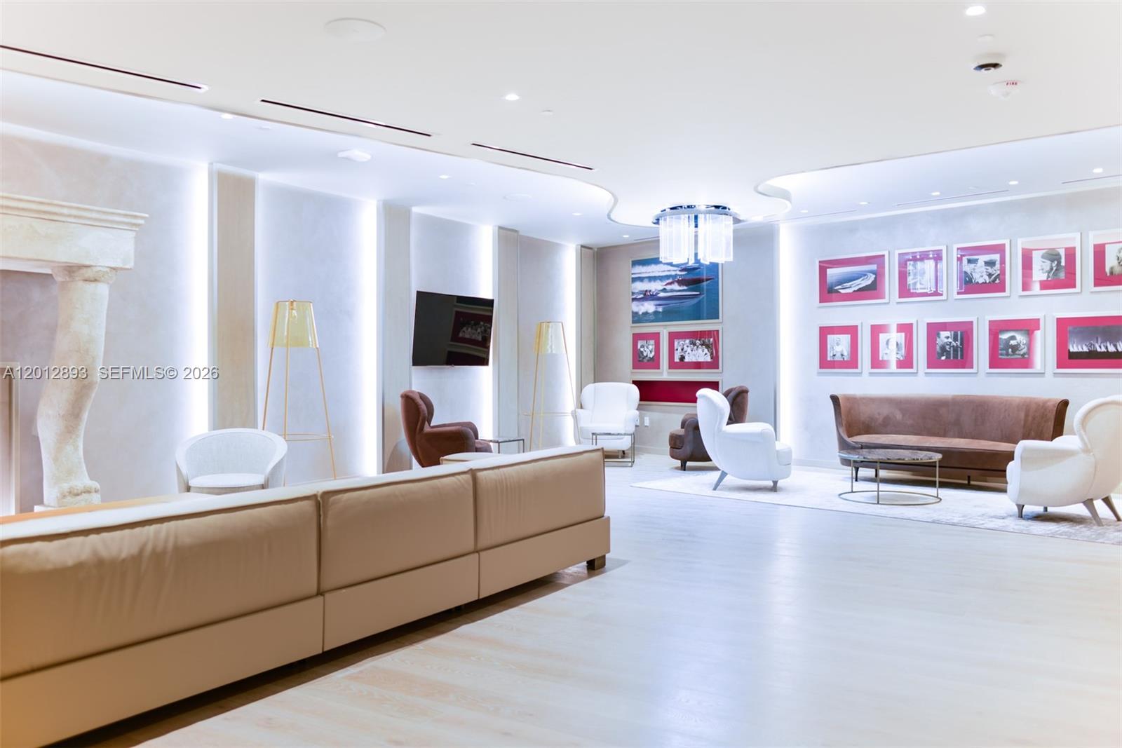 1000 Brickell Plz #3014, Miami FL 33131