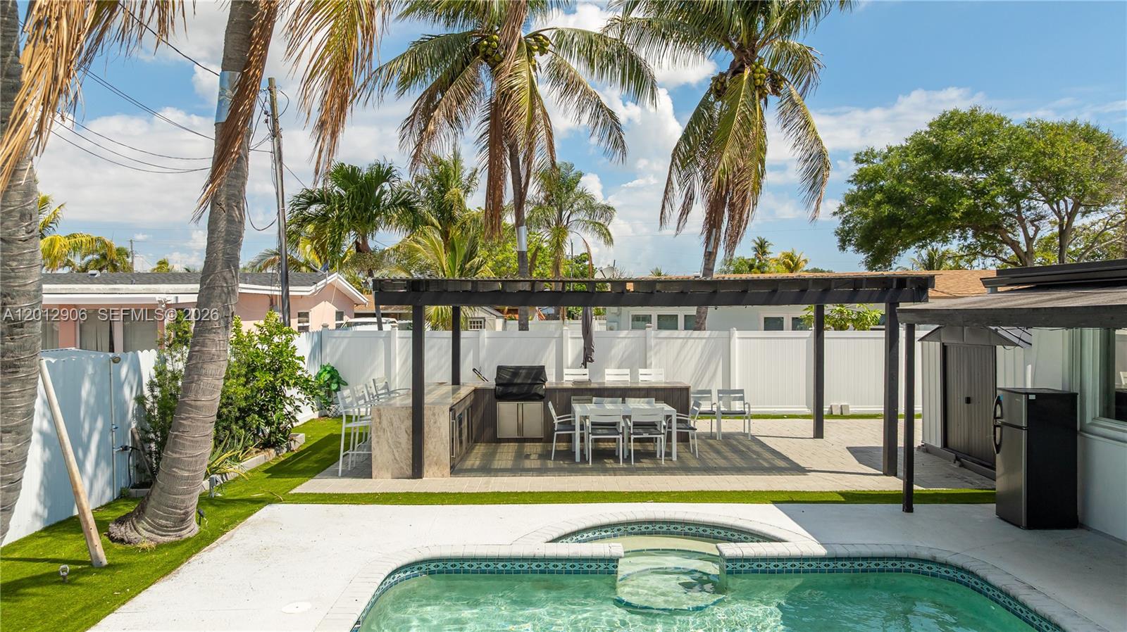 1183 SE 1st Ter, Deerfield Beach FL 33441