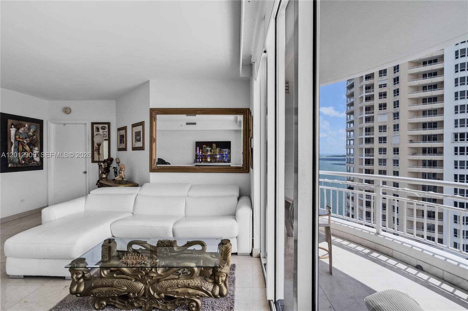848 Brickell Key Dr #1903, Miami FL 33131