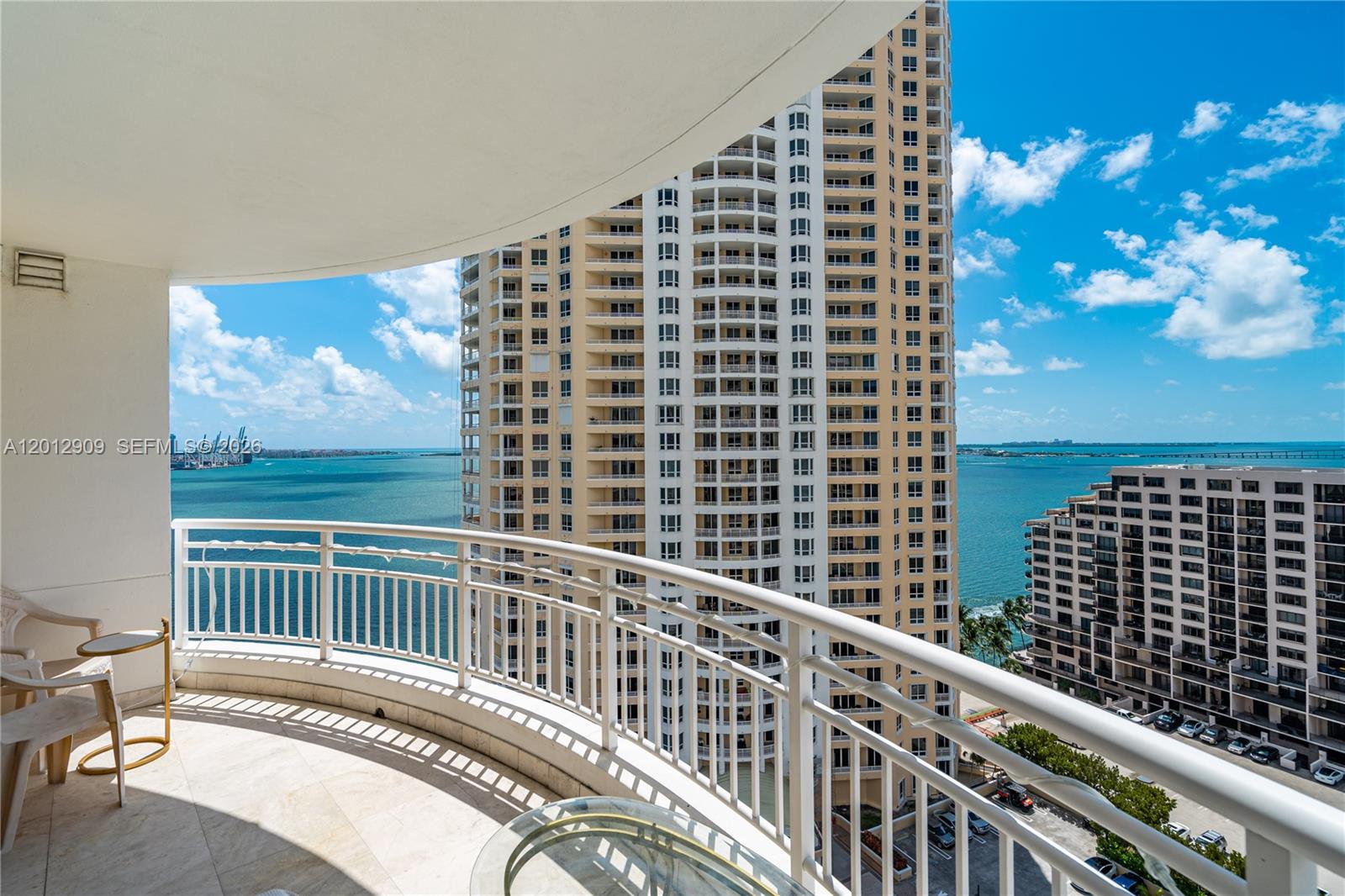 848 Brickell Key Dr #1903, Miami FL 33131