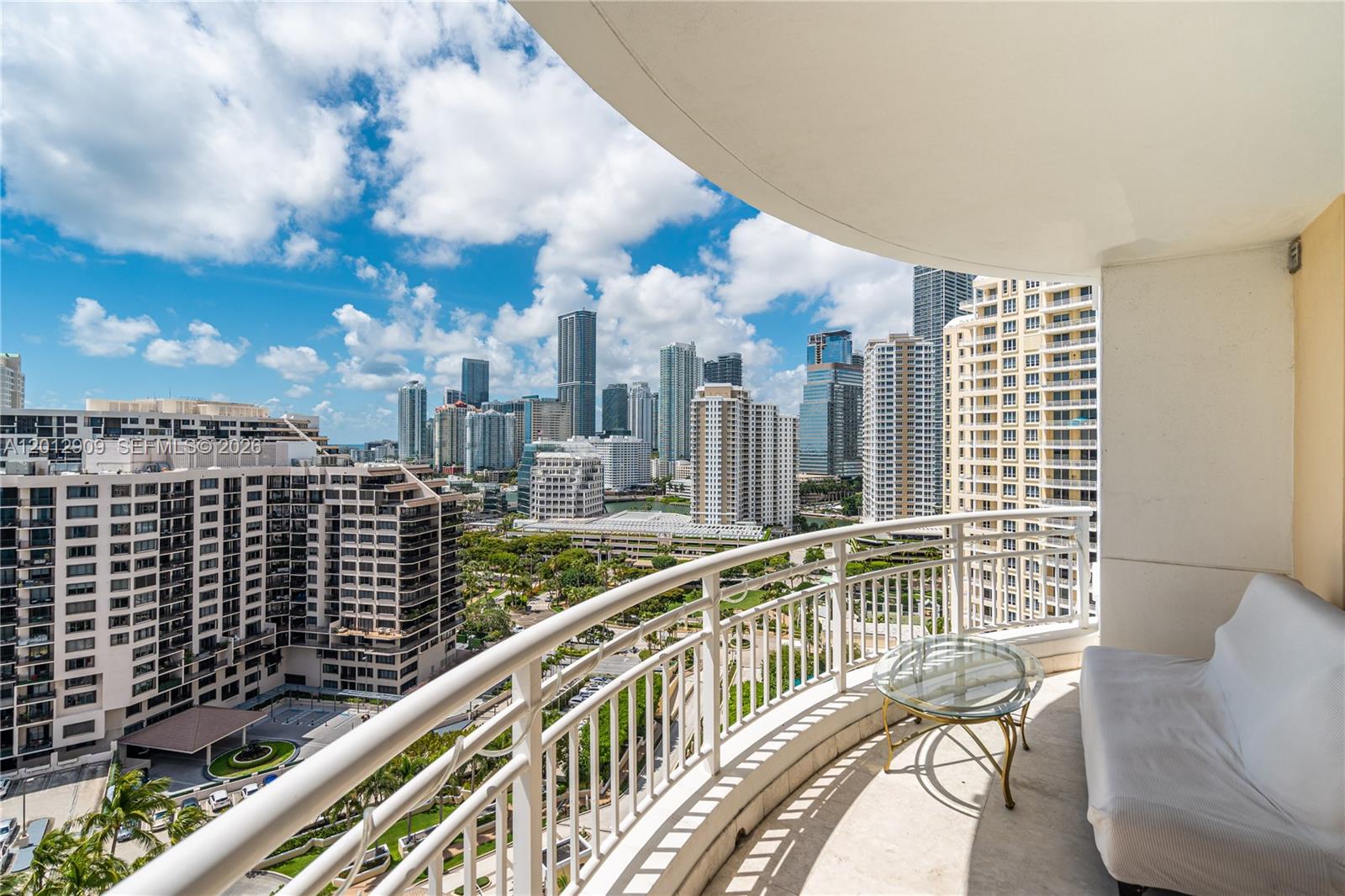 848 Brickell Key Dr #1903, Miami FL 33131