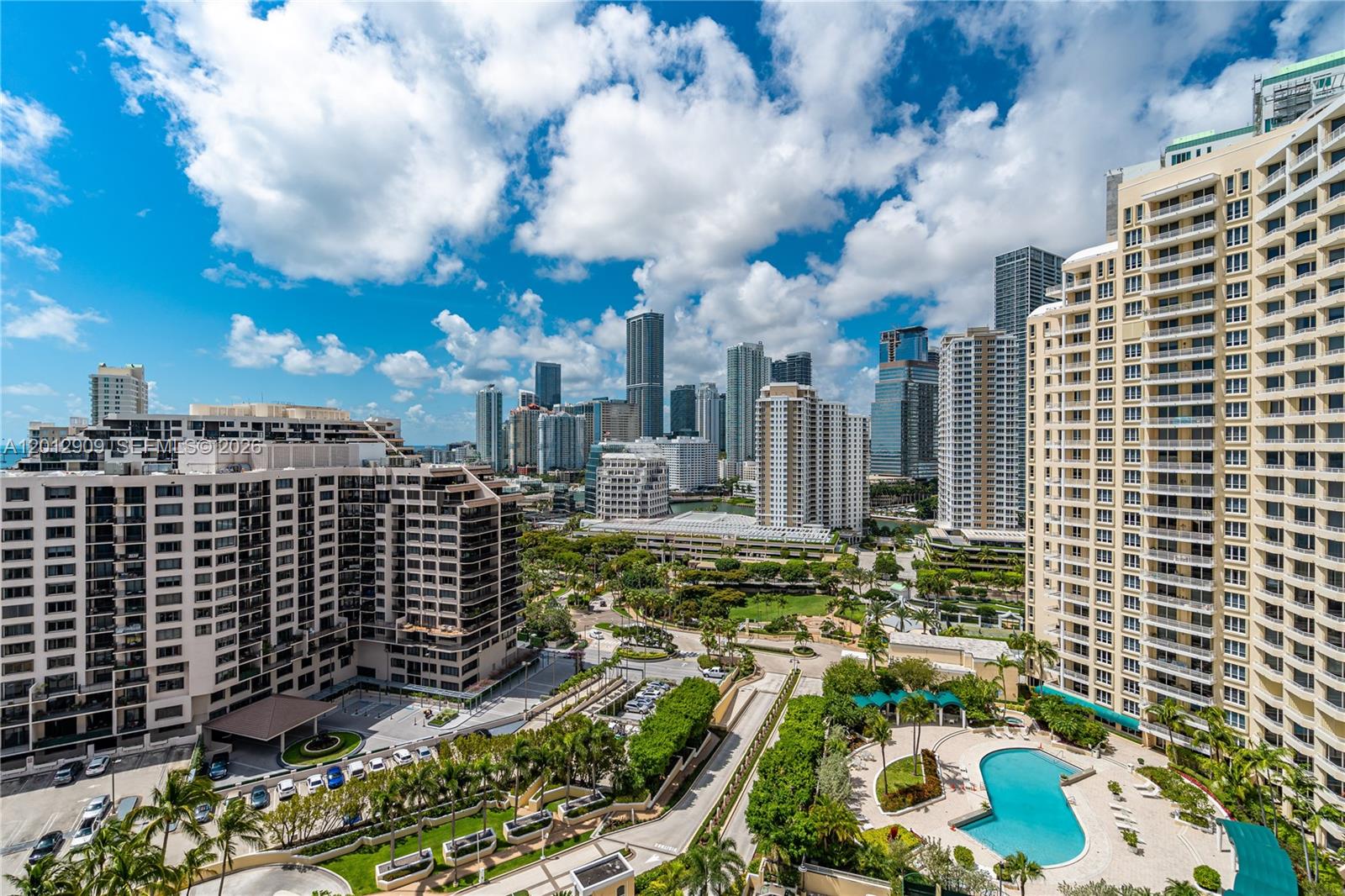 848 Brickell Key Dr #1903, Miami FL 33131