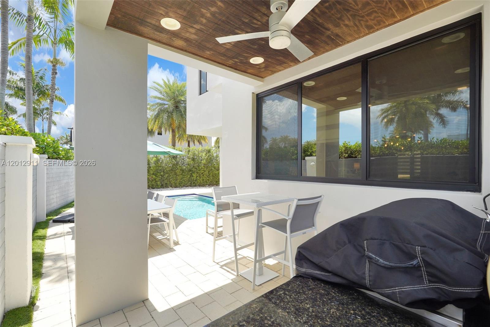 7509 NW 99th Ave, Doral FL 33178