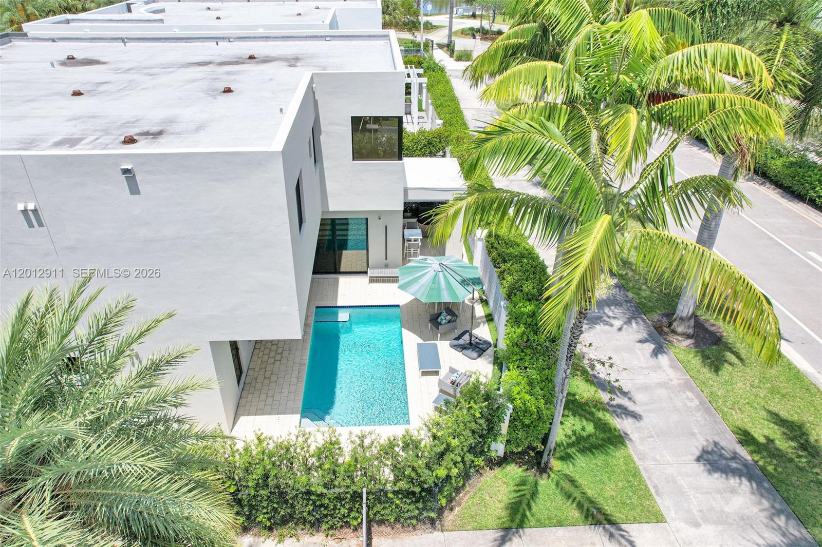 7509 NW 99th Ave, Doral FL 33178