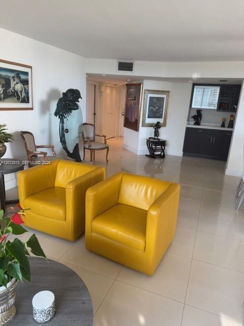 2333 Brickell Ave #812, Miami FL 33129