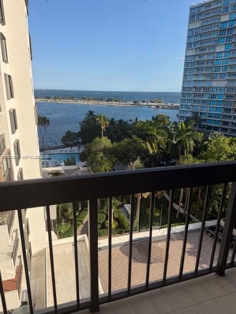 2333 Brickell Ave #812, Miami FL 33129