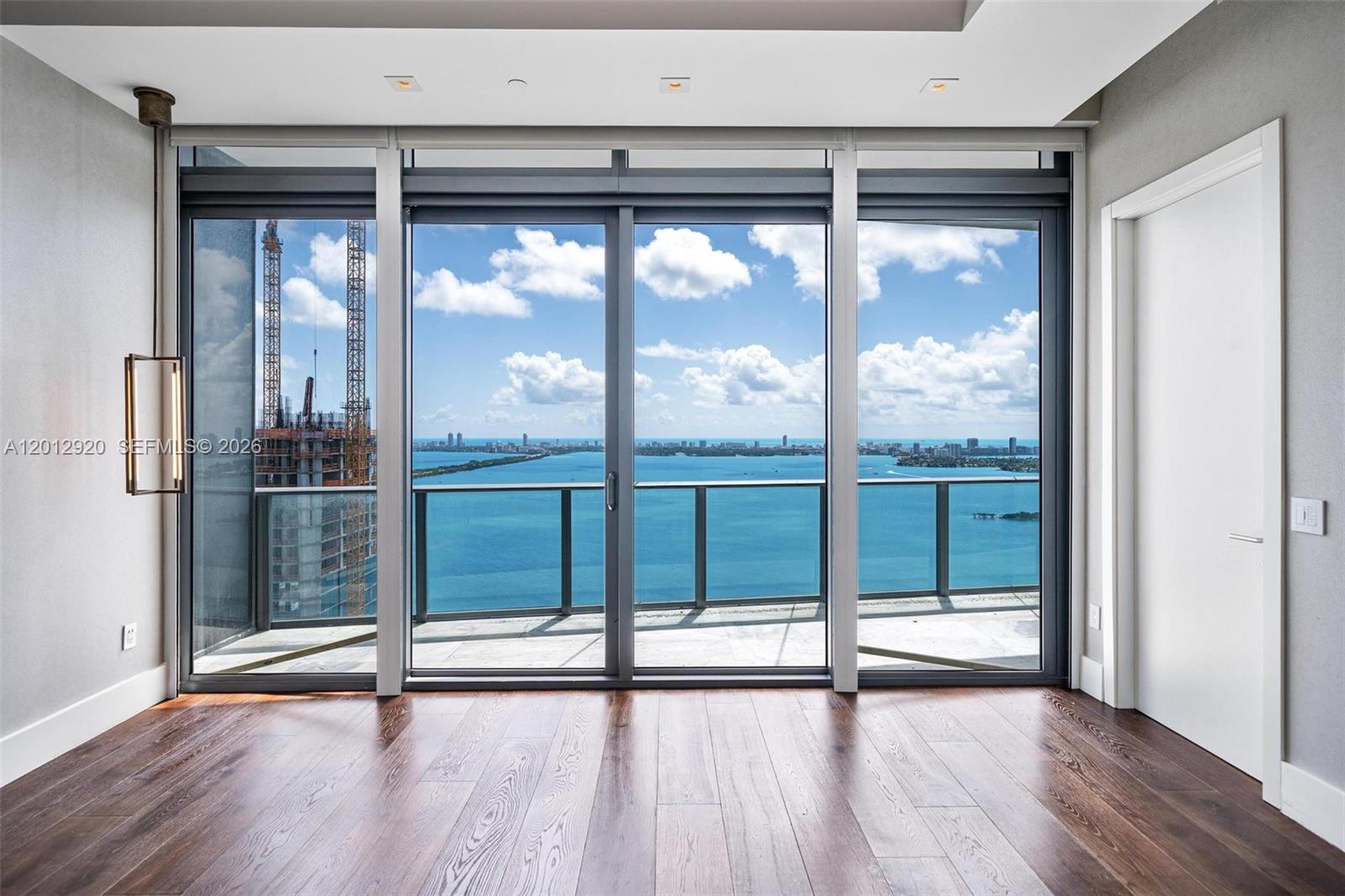460 NE 28th St #4104, Miami FL 33137