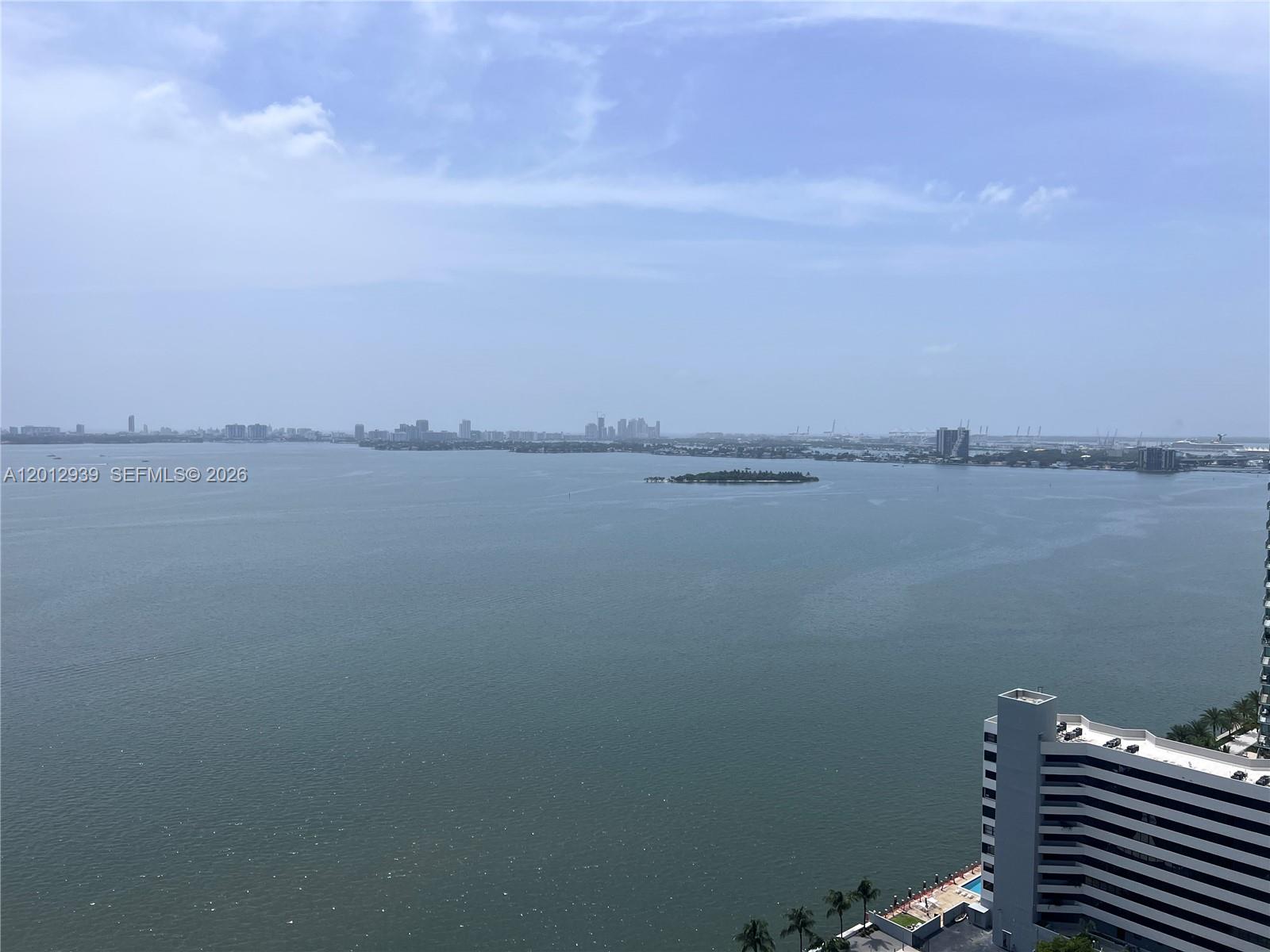 650 NE 32nd St #2406, Miami FL 33137