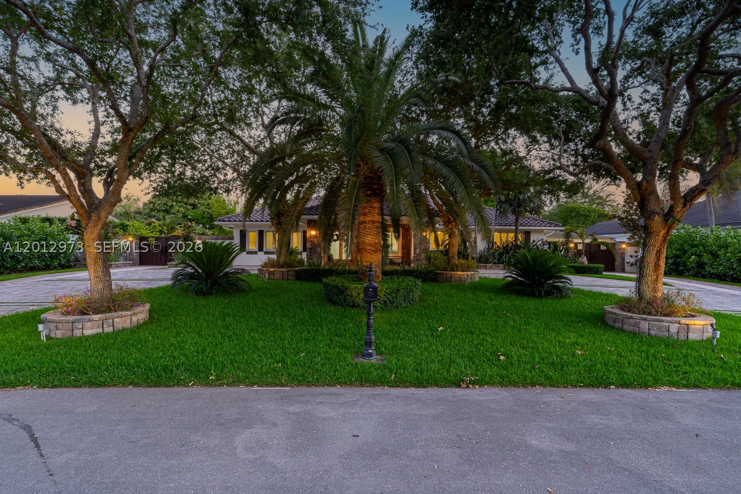 10570 SW 56th Ter, Miami FL 33173