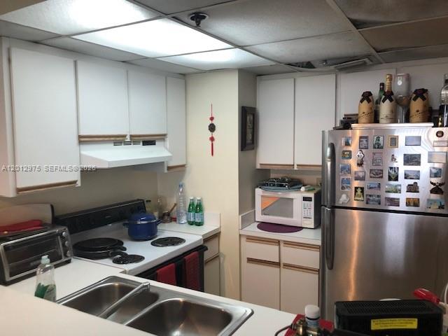 540 Brickell Key Dr #1116, Miami FL 33131