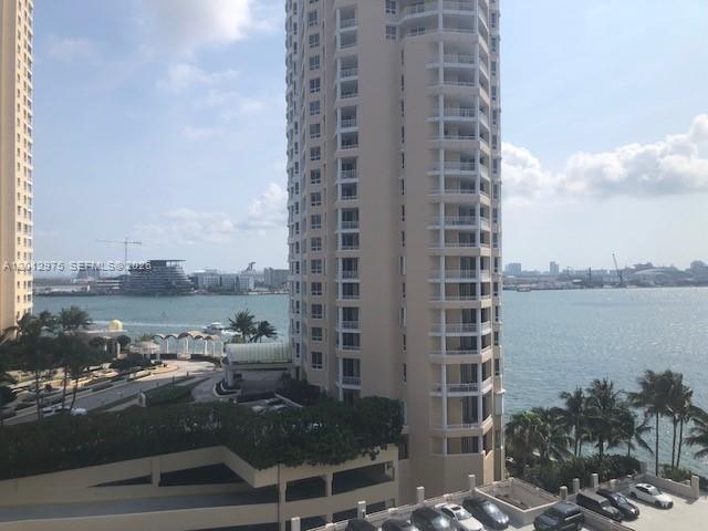 540 Brickell Key Dr #1116, Miami FL 33131
