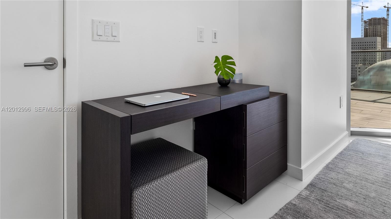 851 NE 1st Ave #1606, Miami FL 33132