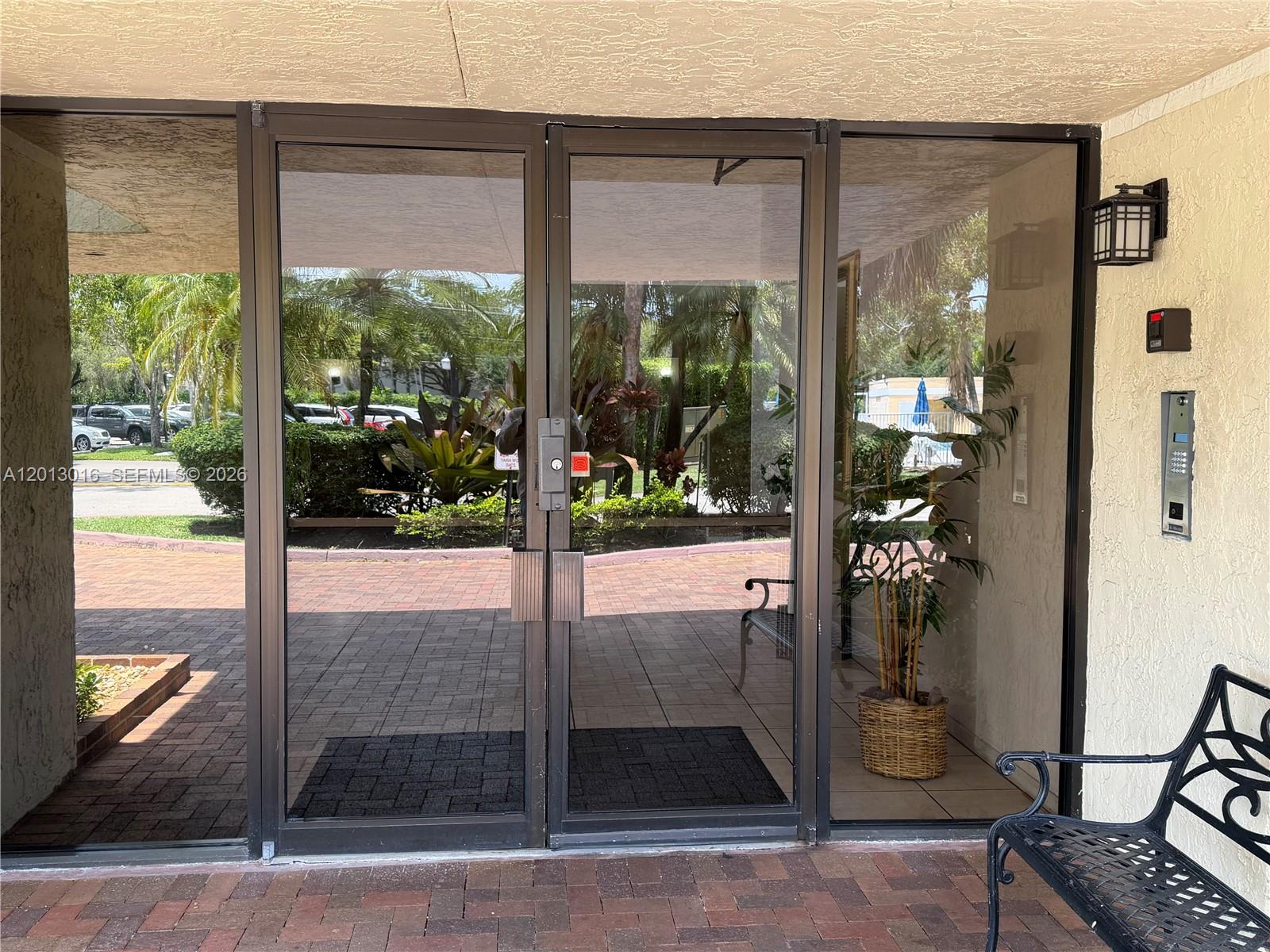 491 Racquet Club Rd #312, Weston FL 33326