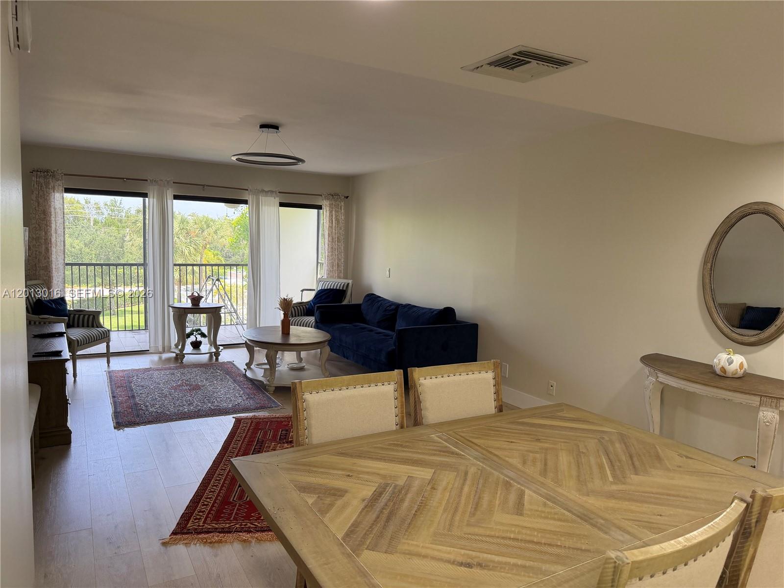 491 Racquet Club Rd #312, Weston FL 33326