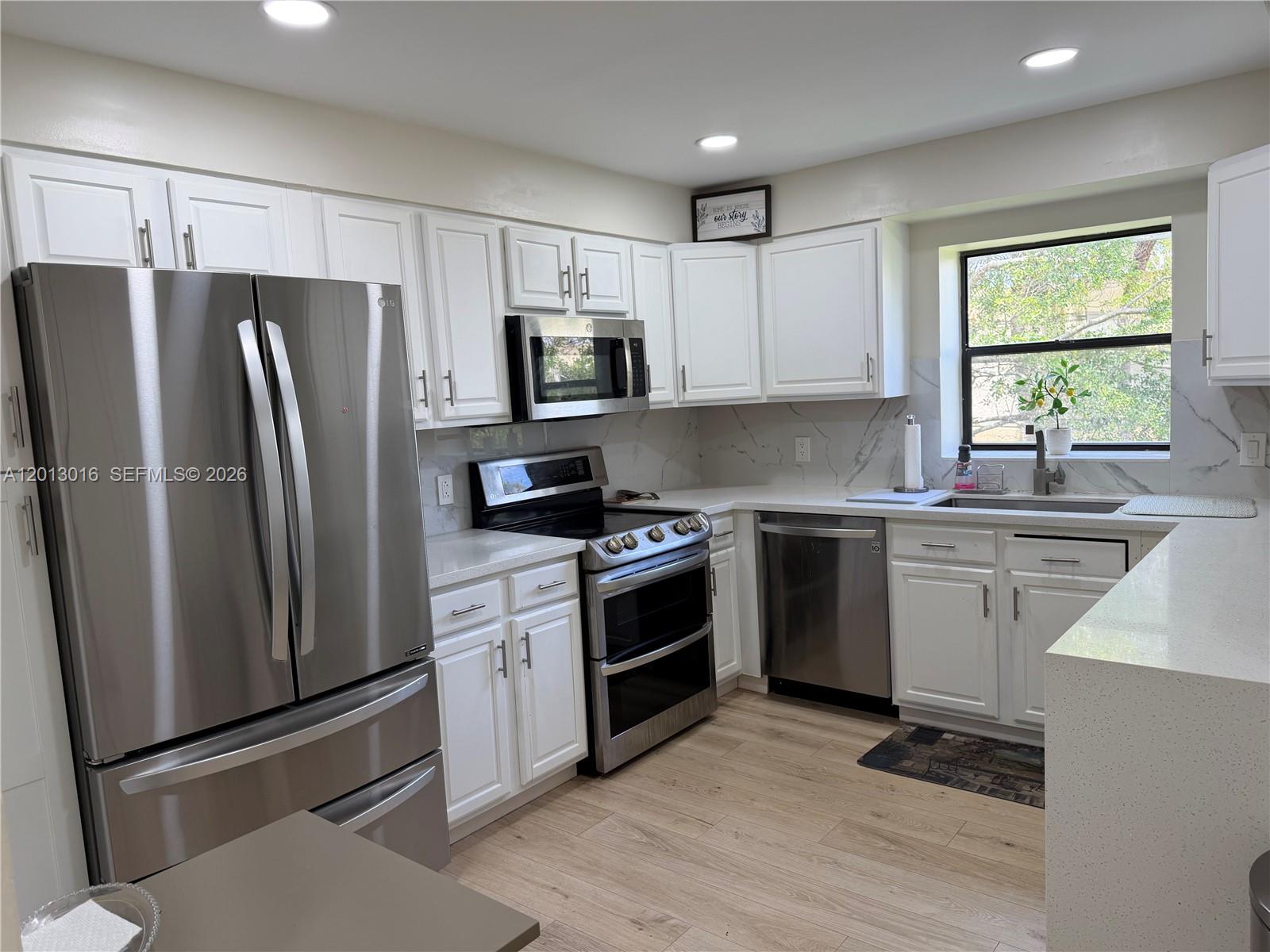 491 Racquet Club Rd #312, Weston FL 33326