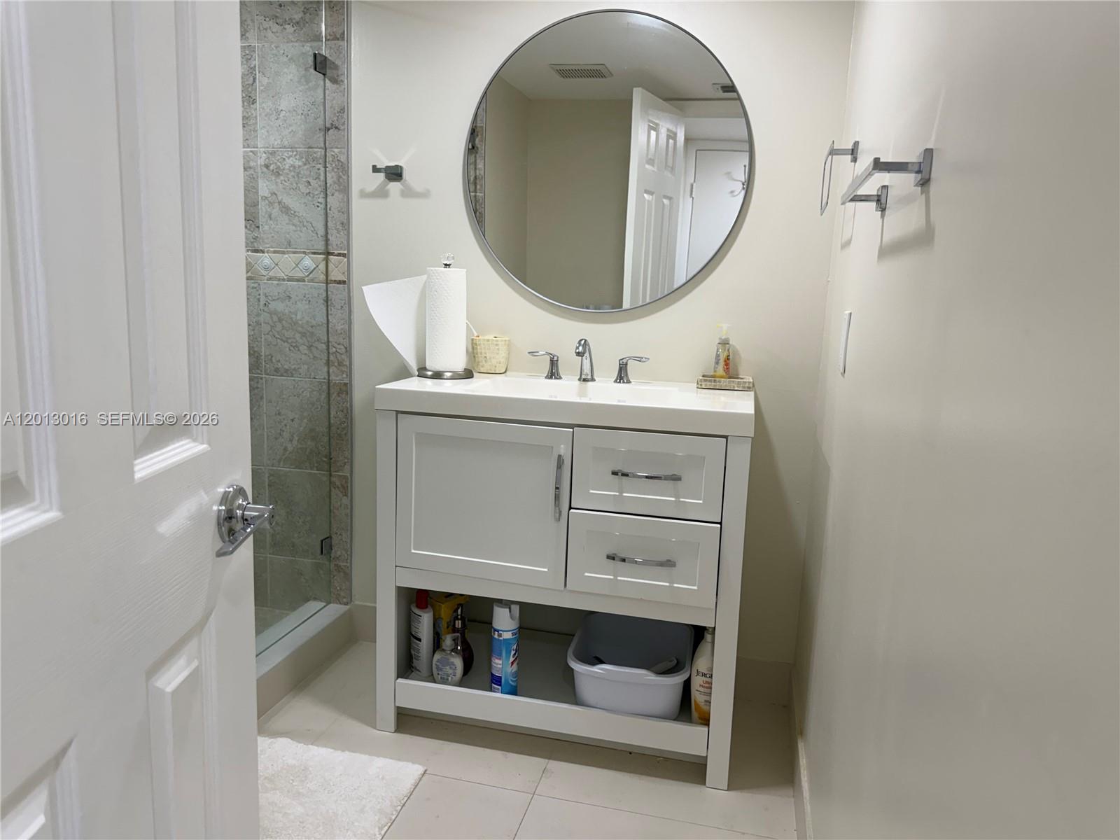 491 Racquet Club Rd #312, Weston FL 33326
