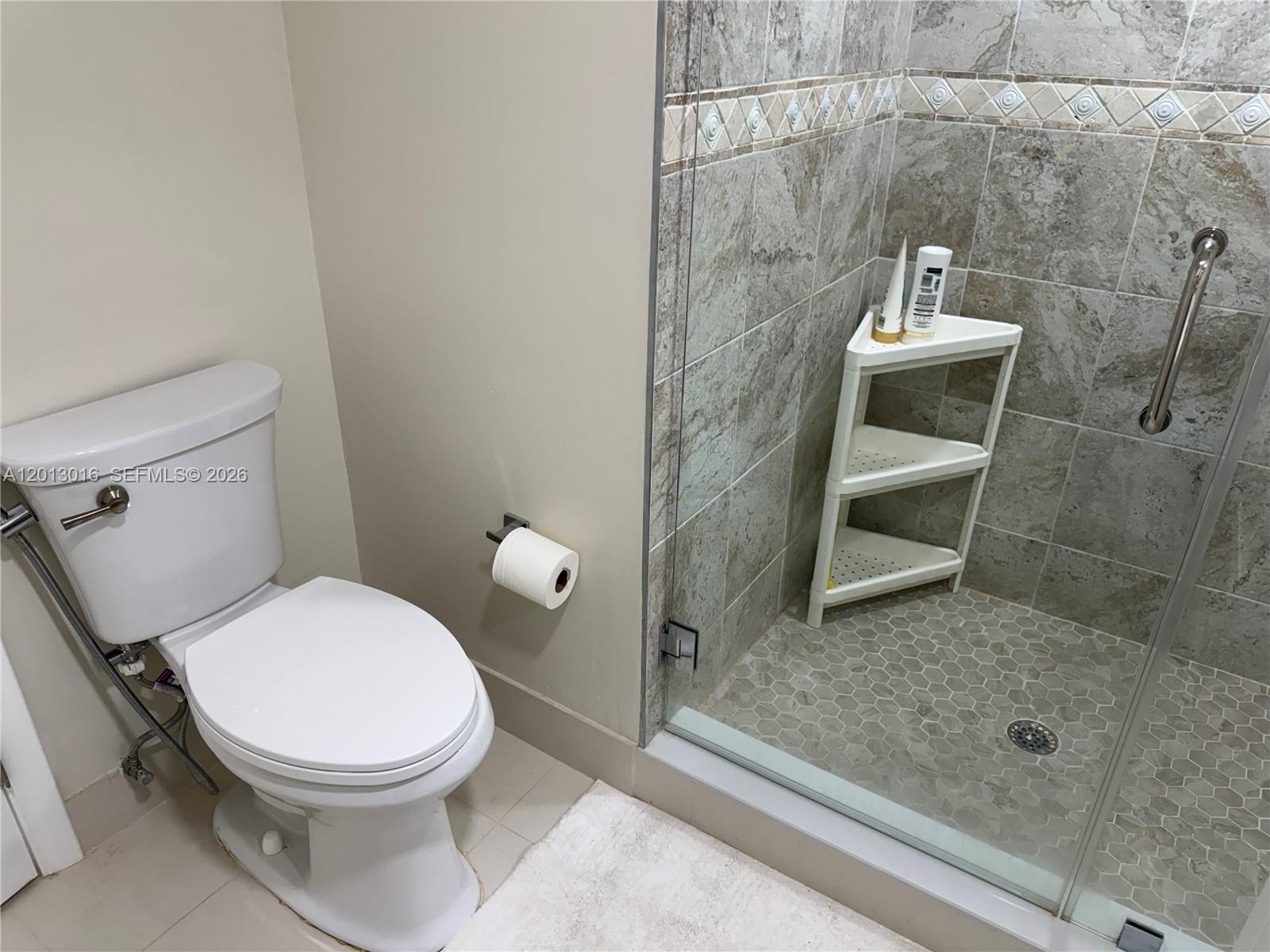 491 Racquet Club Rd #312, Weston FL 33326