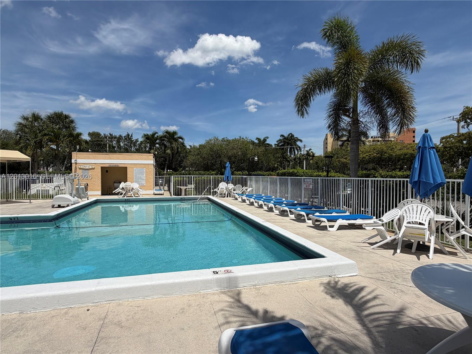491 Racquet Club Rd #312, Weston FL 33326