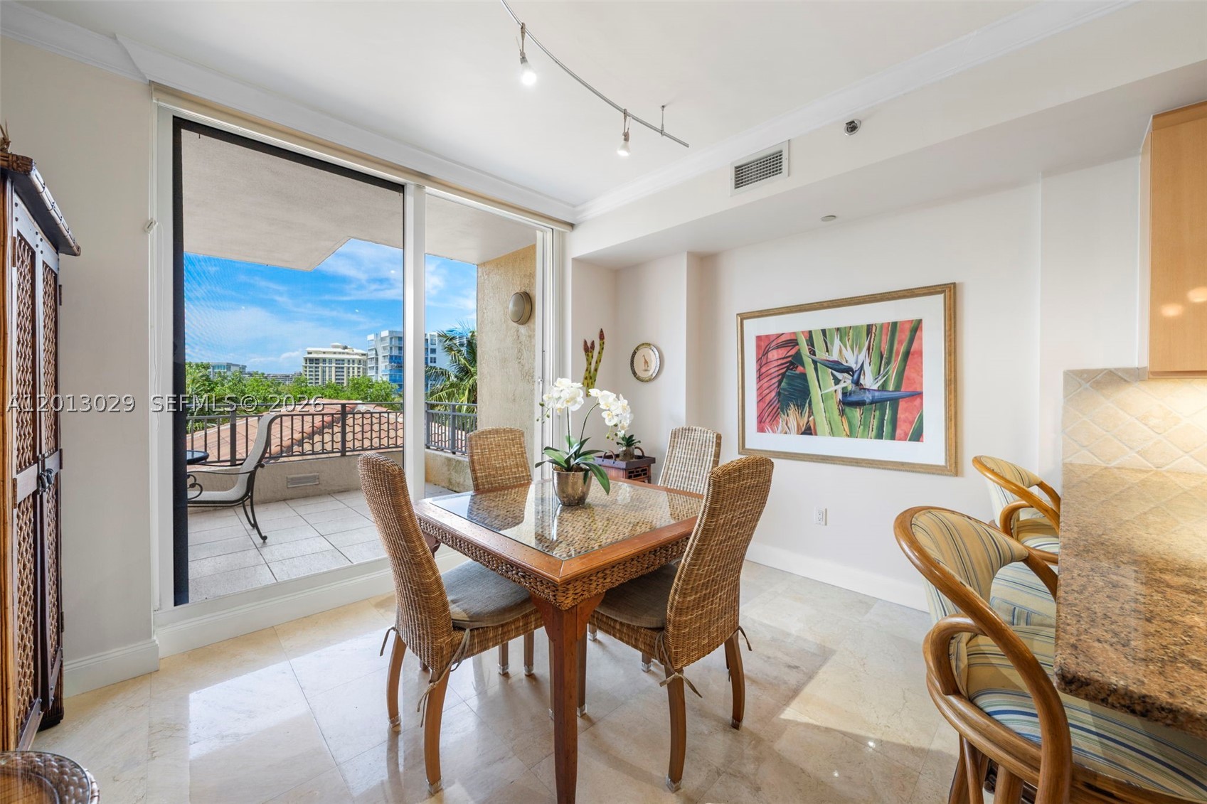 791 Crandon Blvd #404, Key Biscayne FL 33149