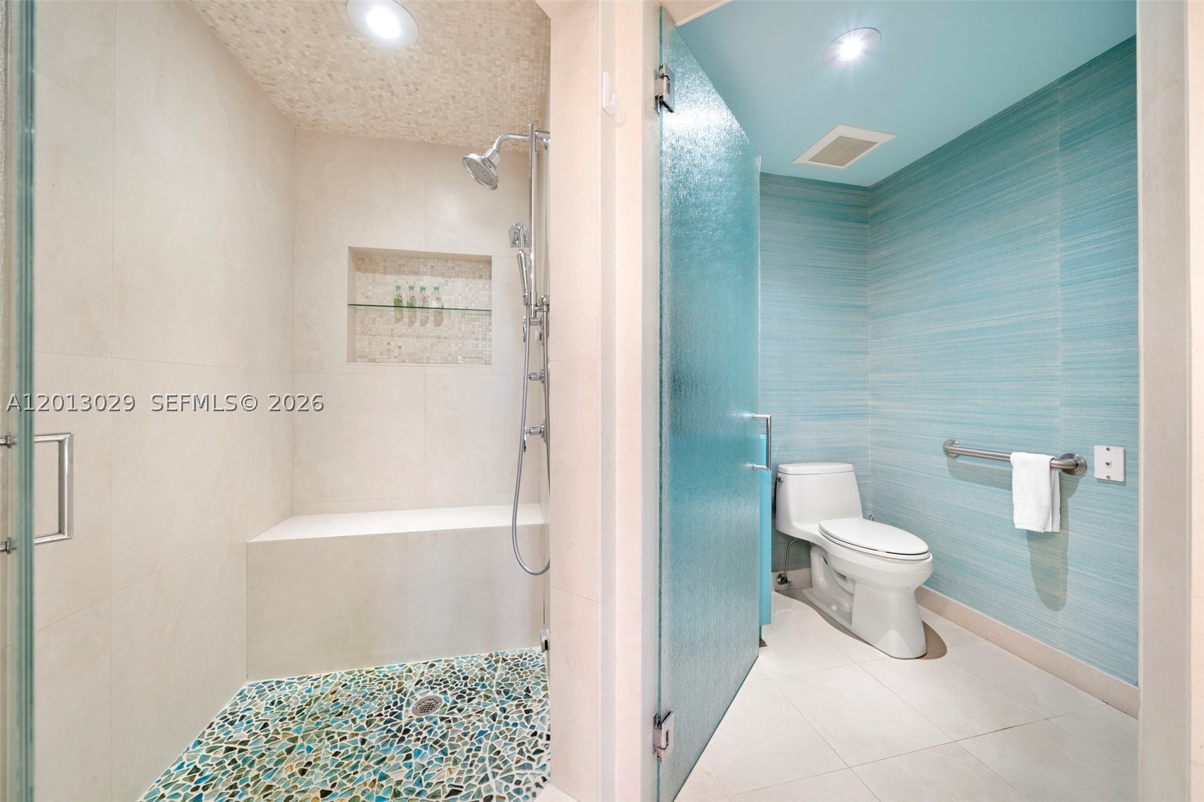 791 Crandon Blvd #404, Key Biscayne FL 33149
